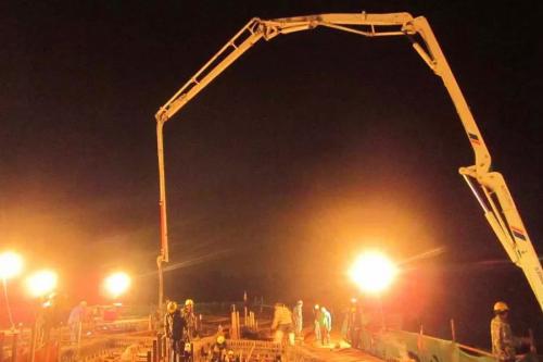 工地警示灯是您身边的安全专家