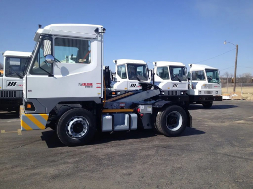 卡尔玛Ottawa T2码头牵引车助力SAAM提升运营效率和安全性