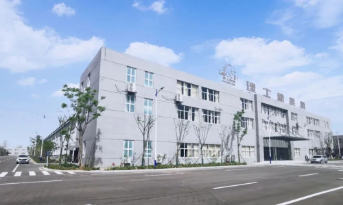 理士叉车锂电池新品应运而生，以高效节能、安全环保助力新能源电池行业高速发展