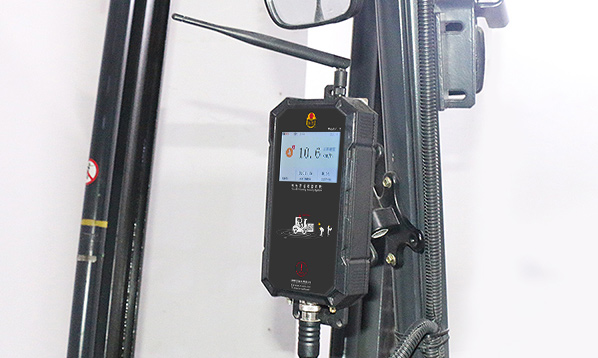 唯创安全：叉车防撞预警系统