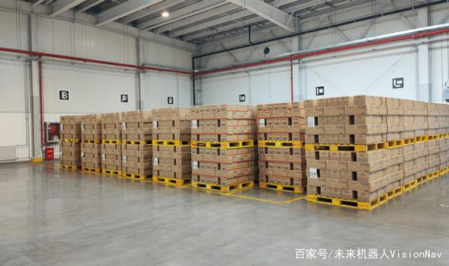 未来机器人无人叉车案例：食品加工高效线边转运、大幅提升库容