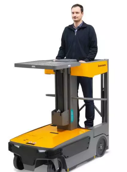 高空作业更安全——永恒力EKM 202多用途拣选车