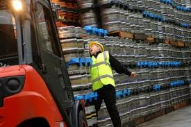 易信安 行人保护